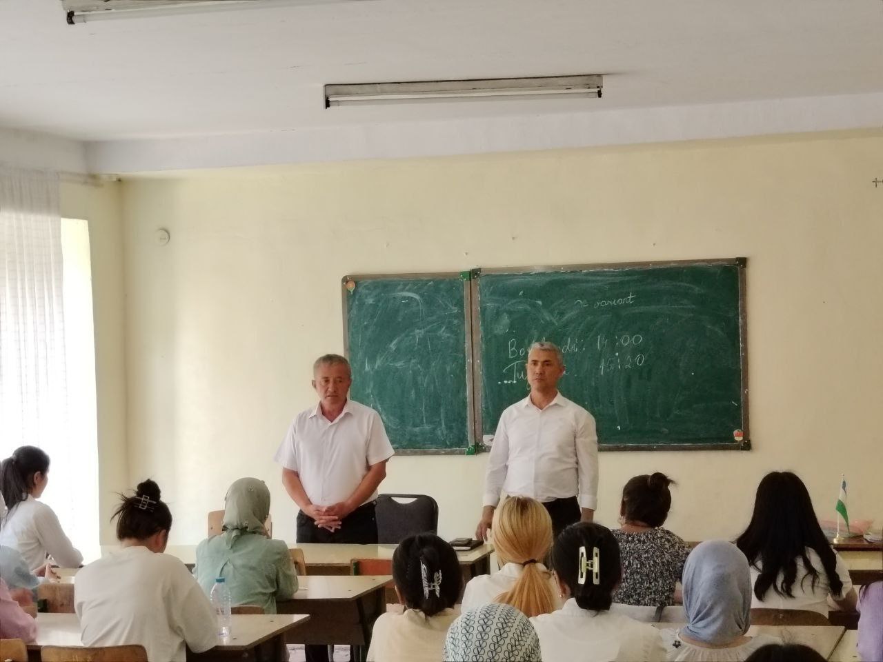 Talabalar bilan ochiq muloqot tashkil etildi