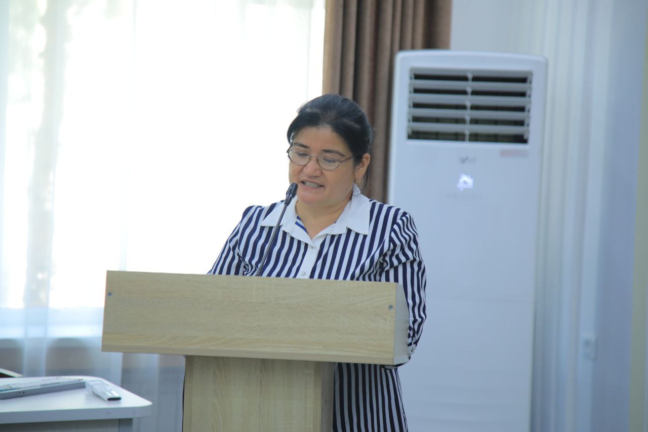 TIL TA'LIMIDAGI YANGI TENDENSIYALAR: MUAMMO VA YECHIMLAR MUHOKAMADA