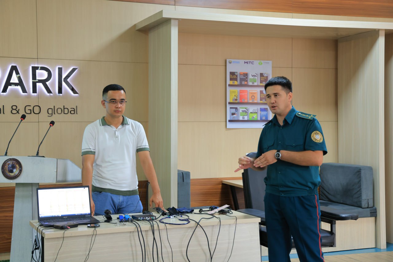 “Zamonaviy psixologiyada muammolarga yechim va bugungi kun muammolari” mavzusida seminar-trening o‘tkazildi