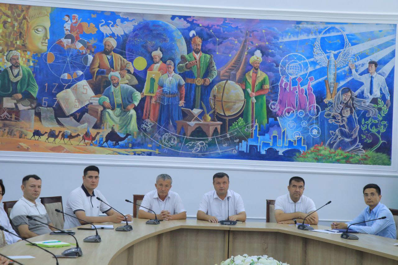 NamDPI rahbar va xodimlari hamda professor-oʻqituvchilari "Siyosiy-ma’rifat soati"da ishtirok etdi.