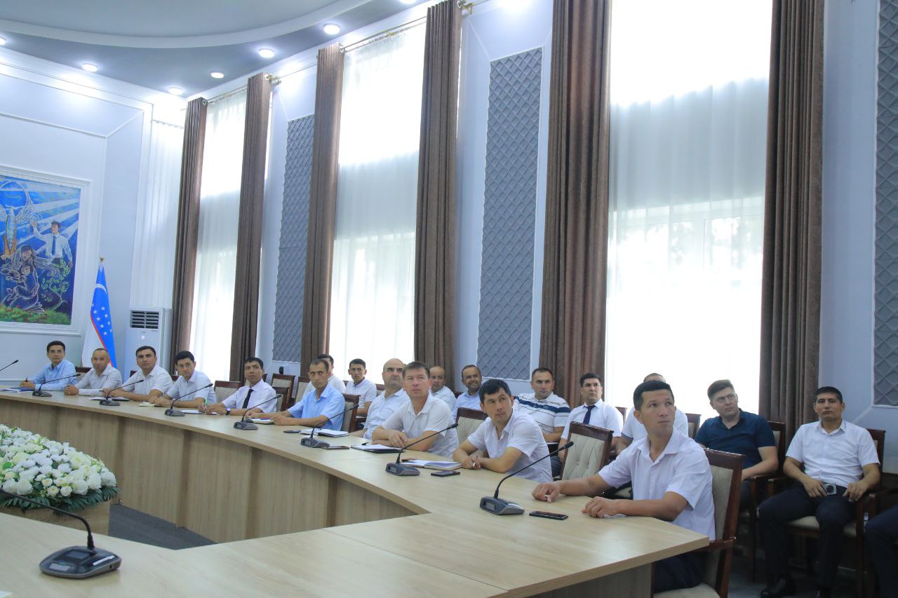 NamDPI rahbar va xodimlari hamda professor-oʻqituvchilari "Siyosiy-ma’rifat soati"da ishtirok etdi.