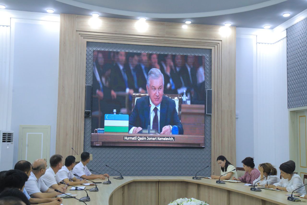 NamDPI rahbar va xodimlari hamda professor-oʻqituvchilari "Siyosiy-ma’rifat soati"da ishtirok etdi.