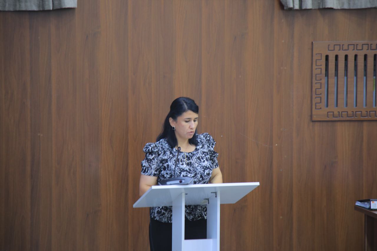 Namangan davlat pedagogika institutida Ijtimoiy fanlar fakulteti tyutorlarining hisoboti bo‘lib o‘tmoqda