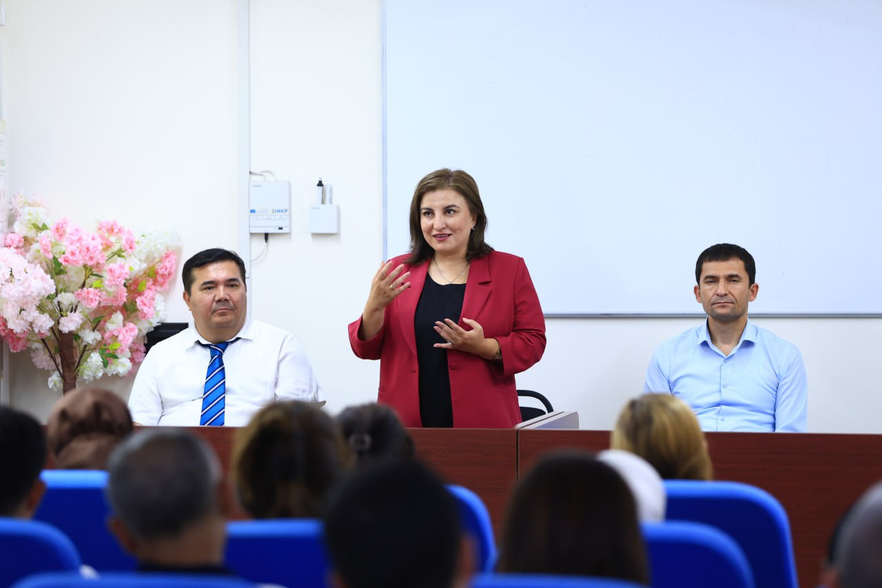 Axborot xizmati xodimlari uchun zamonaviy tendensiyalar bo‘yicha malaka oshirish kurslariga start berildi