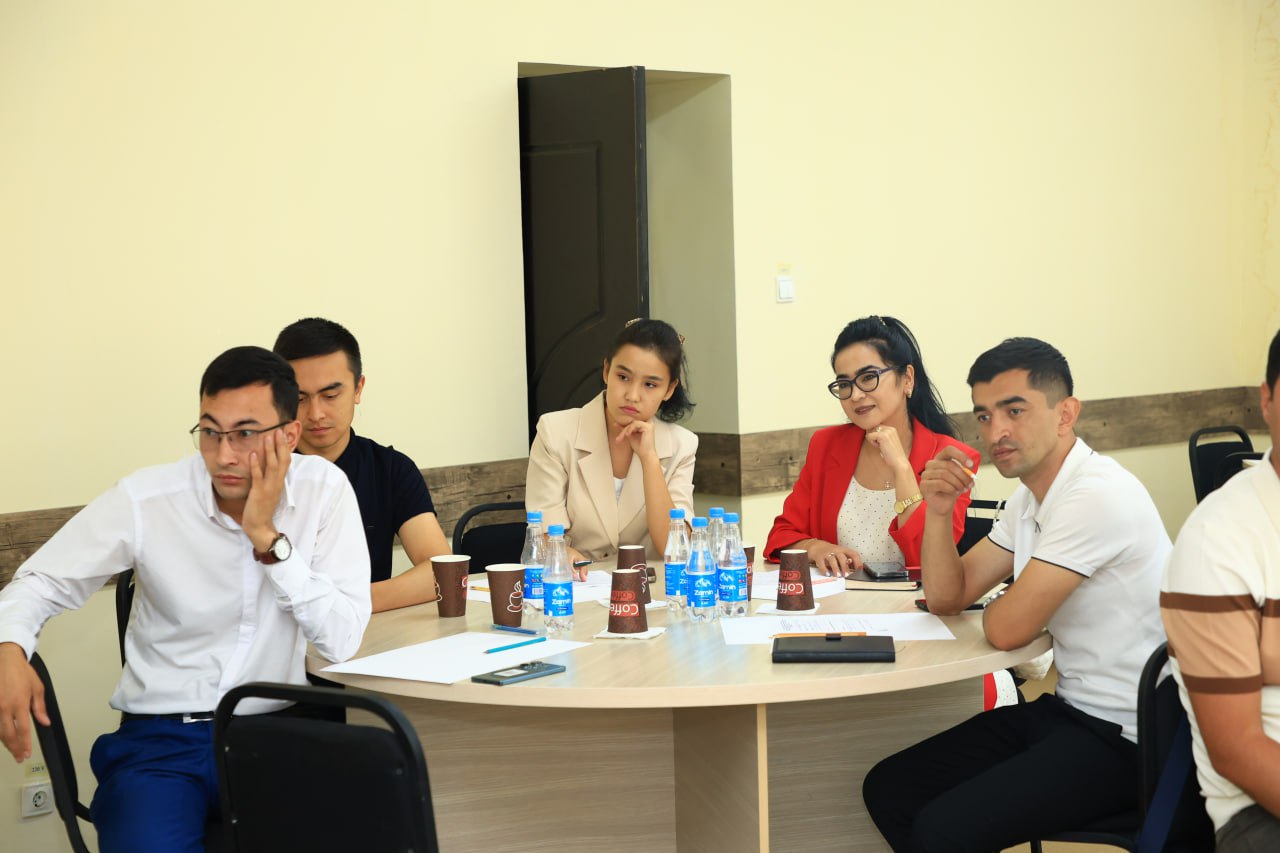 Axborot xizmati xodimlari uchun zamonaviy tendensiyalar bo‘yicha malaka oshirish kurslariga start berildi