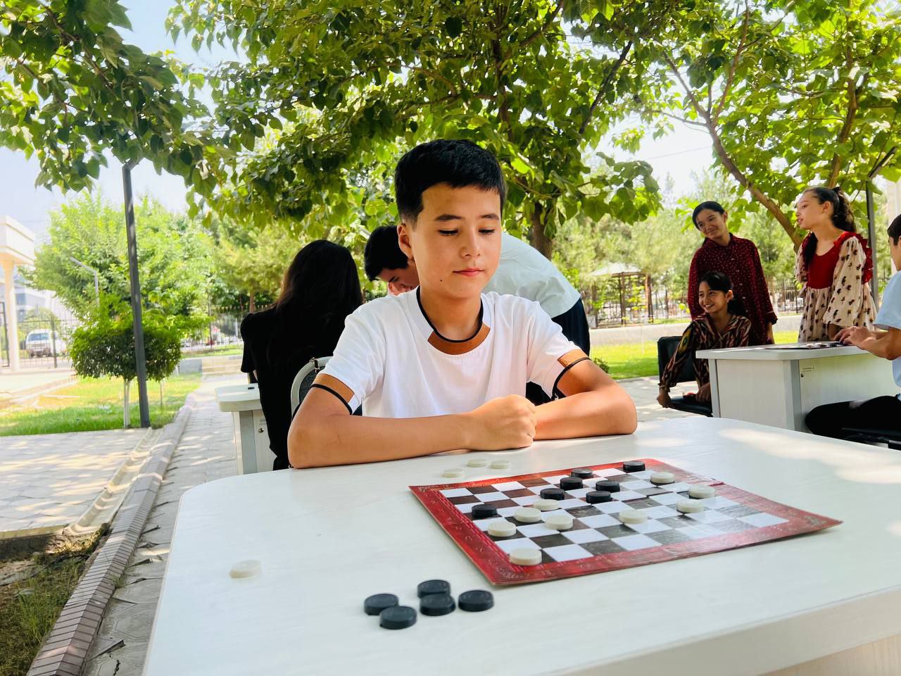 Institut-maktab-mahalla hamkorligi