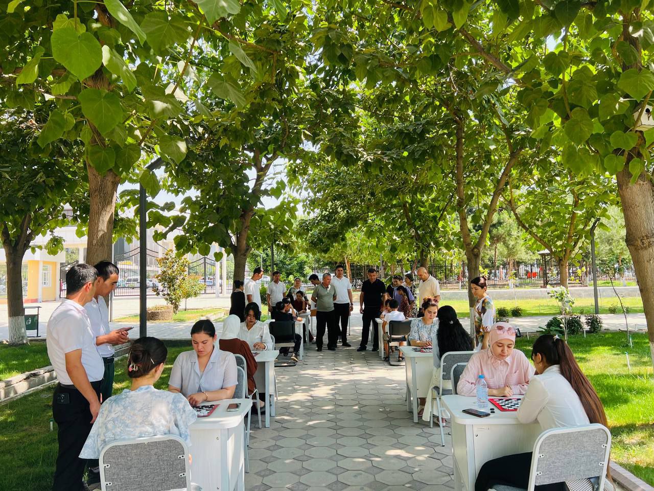 Institut-maktab-mahalla hamkorligi