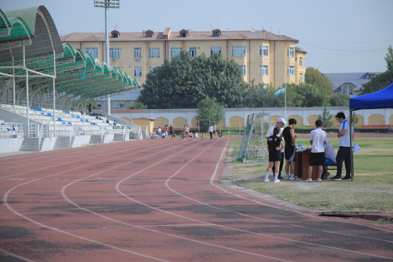 "Barkamol avlod" sport majmuasida Jismoniy madaniyat yoʻnalishi abituriyentlari uchun Kasbiy (ijodiy) imtihonlar boshlandi.