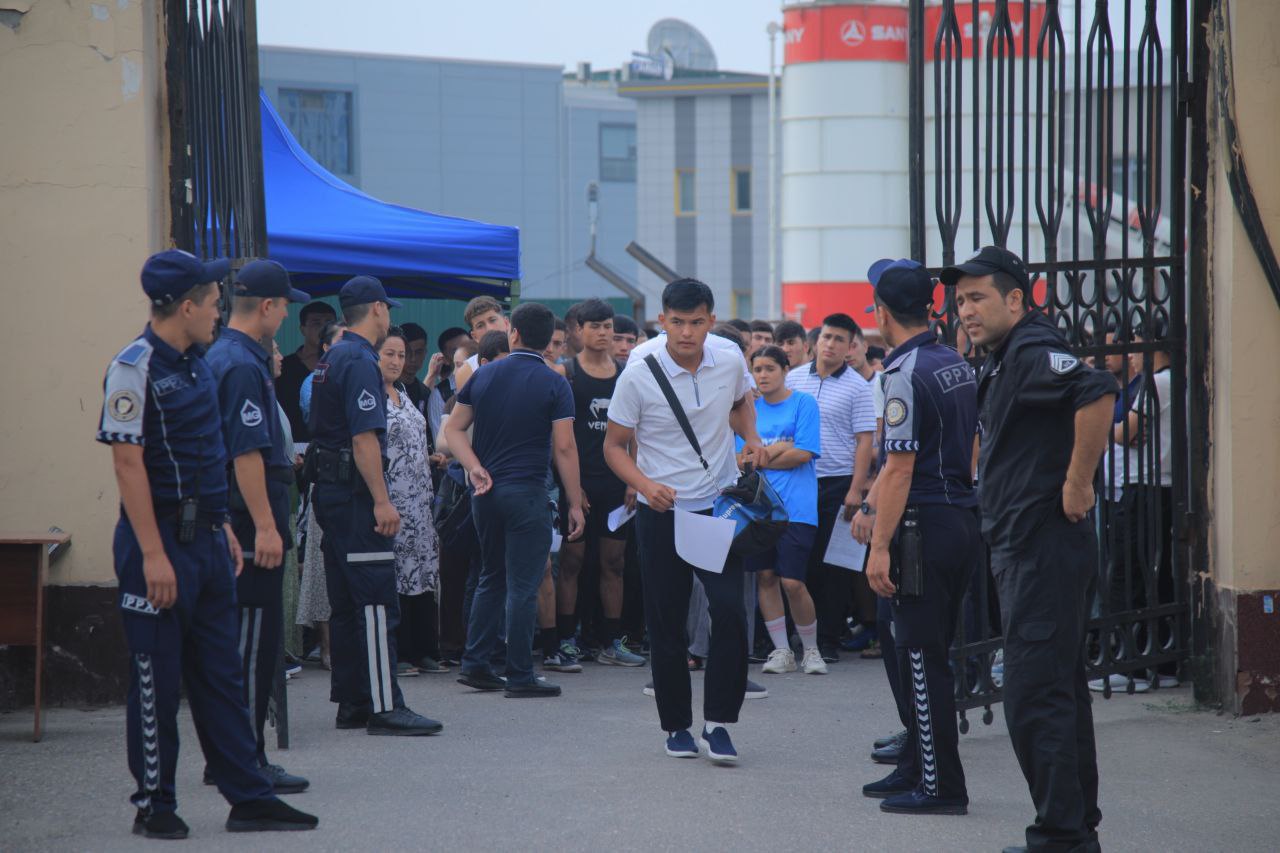 Kasbiy (ijodiy) imtihonning 2-kuni. Imtihonlar koʻtarinki kayfiyatda boshlanmoqda.