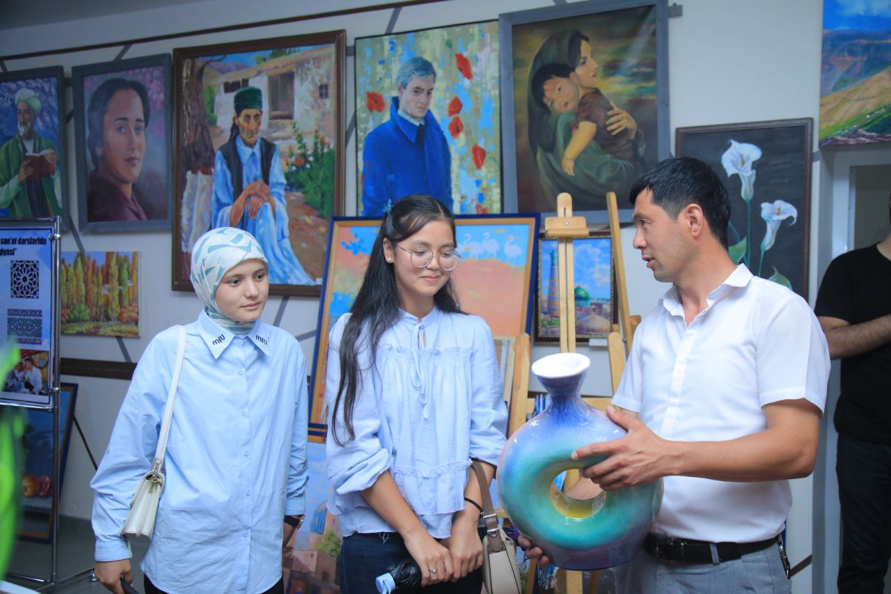 Ijodiy tafakkur namoyishi – institut san’at ko‘rgazmasida