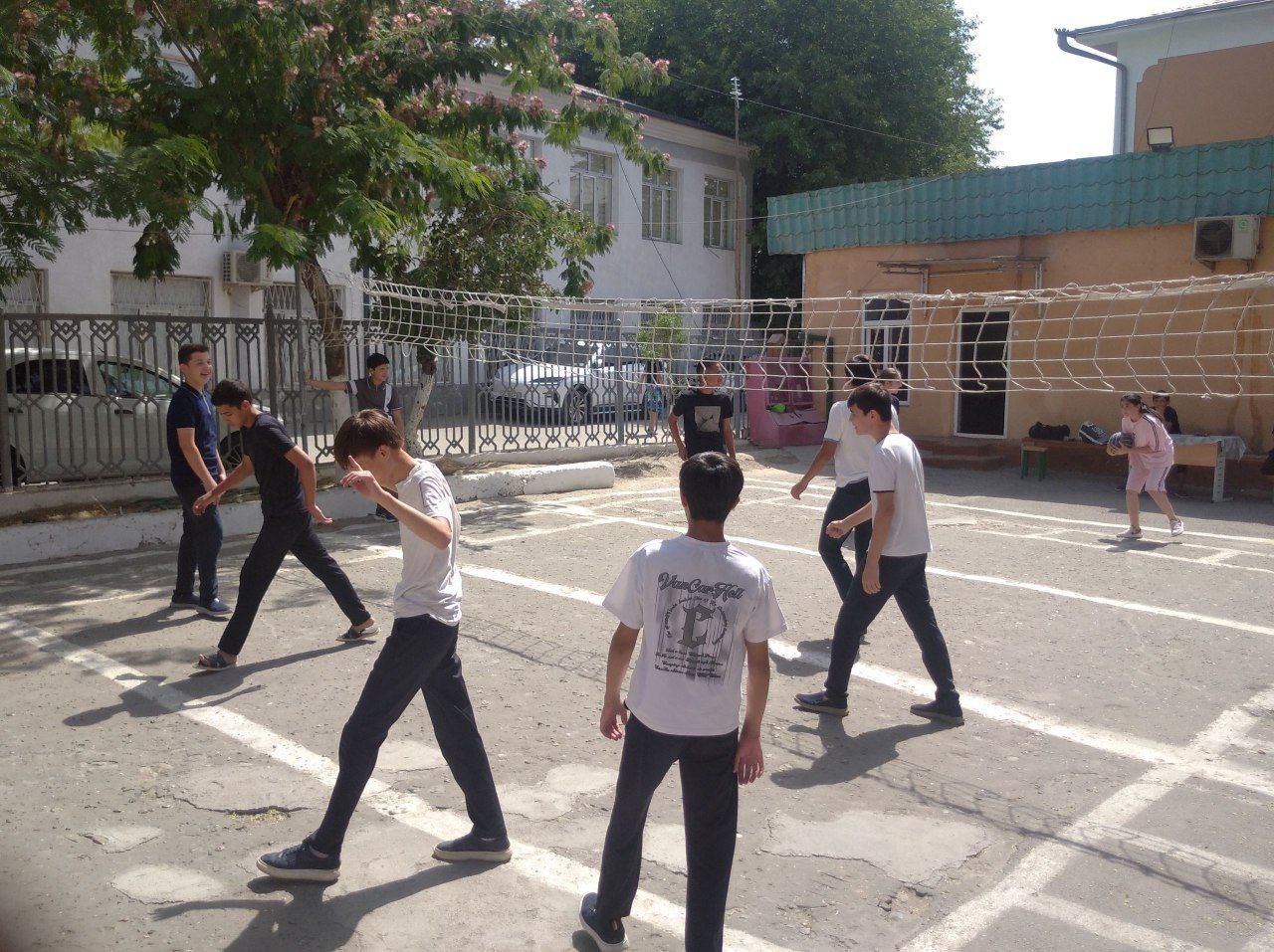 “Dolzarb 90 kunlik” loyihasi doirasida 31-sonli umumiy o‘rta ta’lim maktabiga tashrif