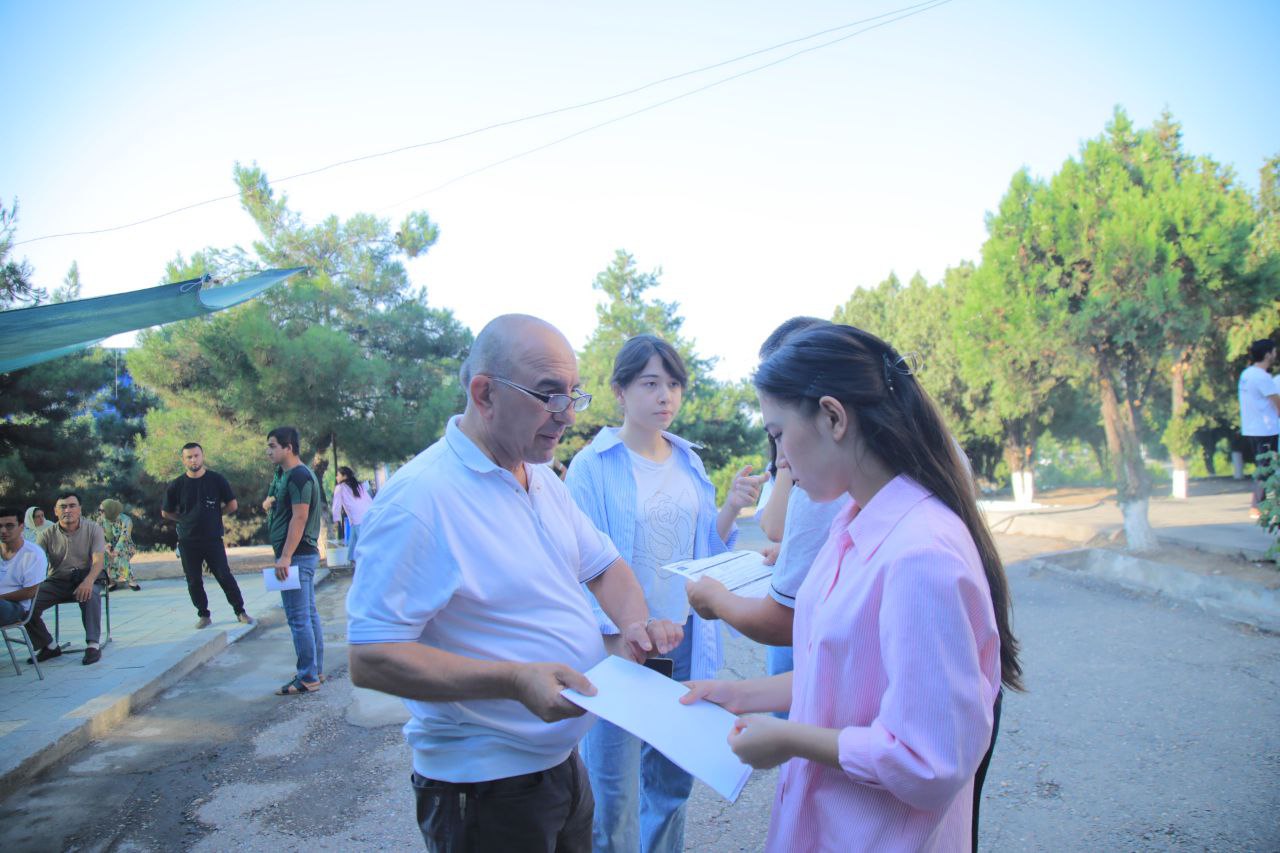 Namanganda oliy taʼlim muassasalariga kirish test sinovlarining 5-kuni davom etmoqda