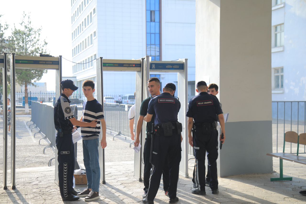 Oliy taʼlim muassasalariga kirish imtihonlari yuqori saviyada oʻtkazilmoqda