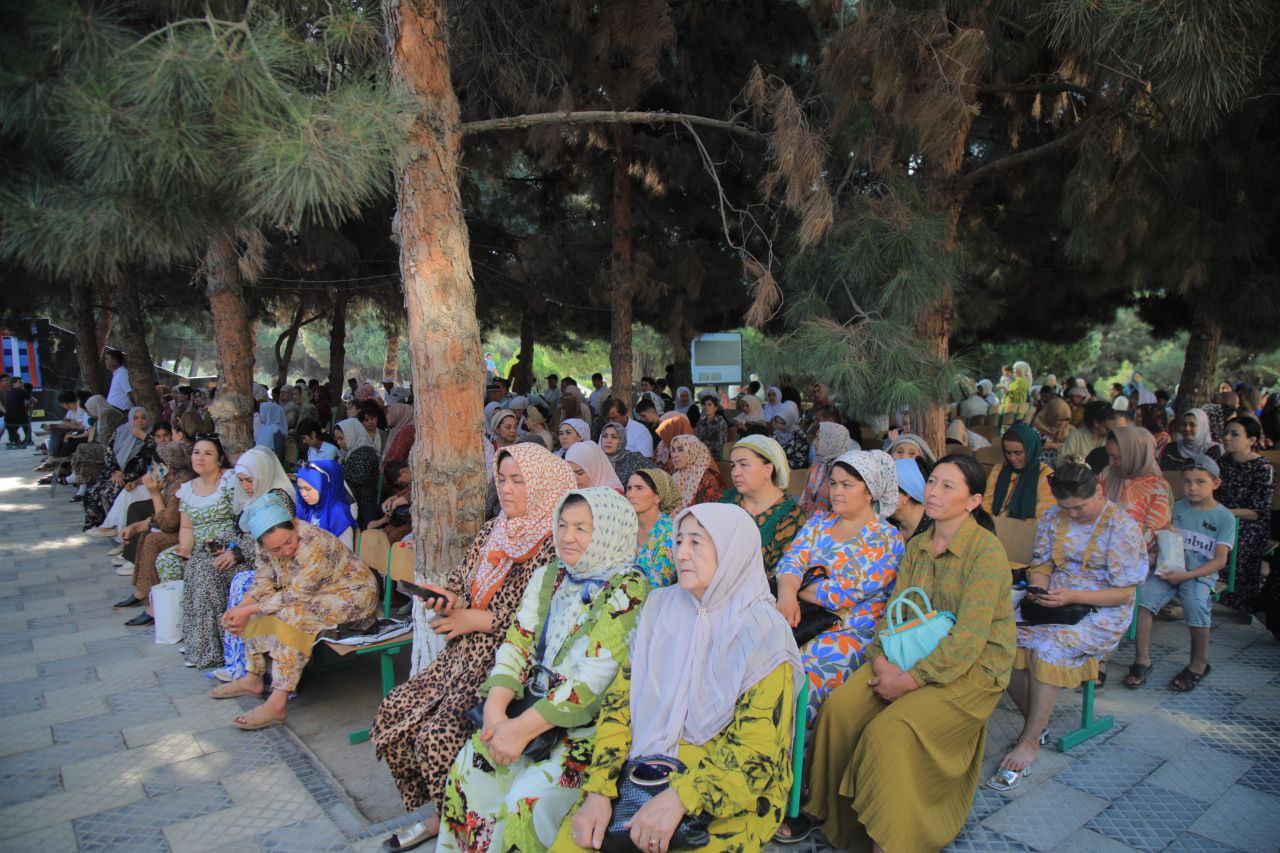 Oliy taʼlim muassasalariga kirish imtihonlari yuqori saviyada oʻtkazilmoqda
