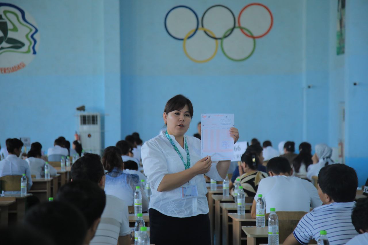 Namanganda oliy ta’lim muassasalariga kirish test sinovlari davom etmoqda