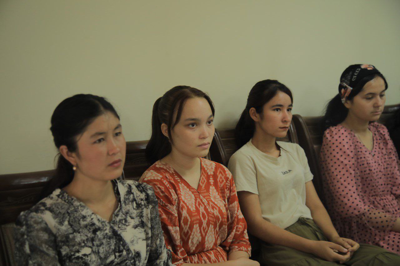 Talabalar oʻrtasida kitobxonlik madaniyatini oshirishga qaratilgan seminar-trening boʻlib oʻtdi