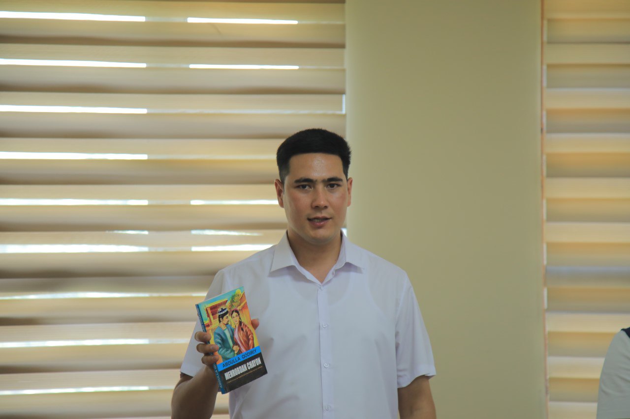 Talabalar oʻrtasida kitobxonlik madaniyatini oshirishga qaratilgan seminar-trening boʻlib oʻtdi