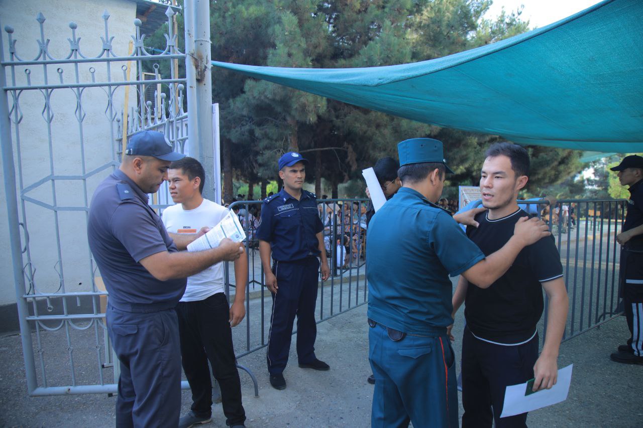 Bugun 23-iyul – "Doʻstlik" akademik litseyida ilm yoʻlini tanlagan yuzlab yoshlar uchun navbatdagi sinov kuni boʻldi.