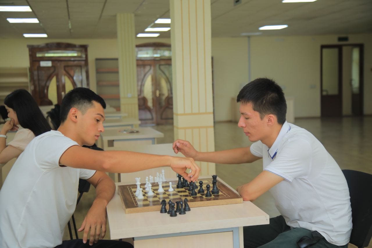 Intellektual bellashuv: “Dolzarb 90 kunlik” doirasida shaxmat va shashka musobaqasi