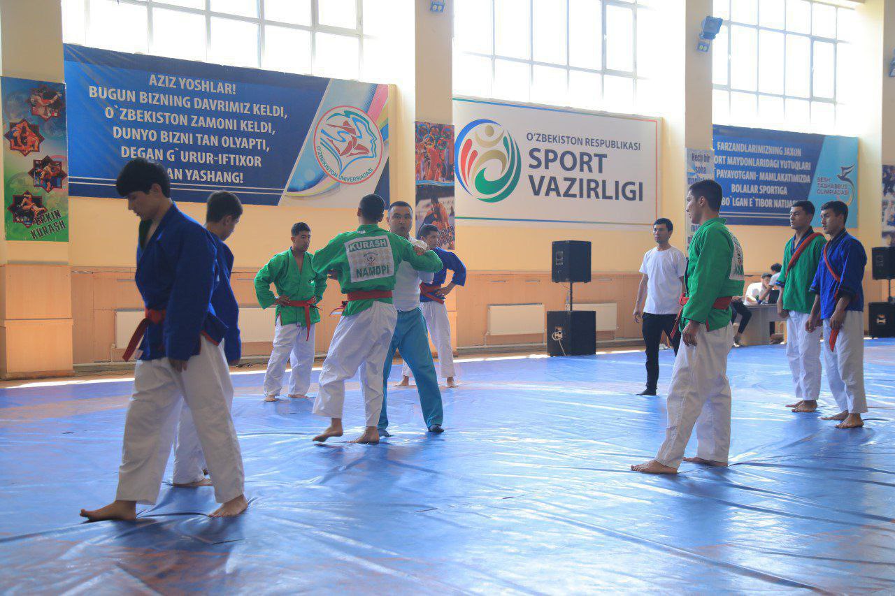 “Dolzarb 90 kunlik” doirasida “Kurash” to‘garagining navbatdagi mashg‘uloti oʻtkazildi