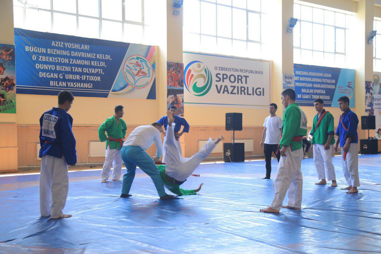 “Dolzarb 90 kunlik” doirasida “Kurash” to‘garagining navbatdagi mashg‘uloti oʻtkazildi