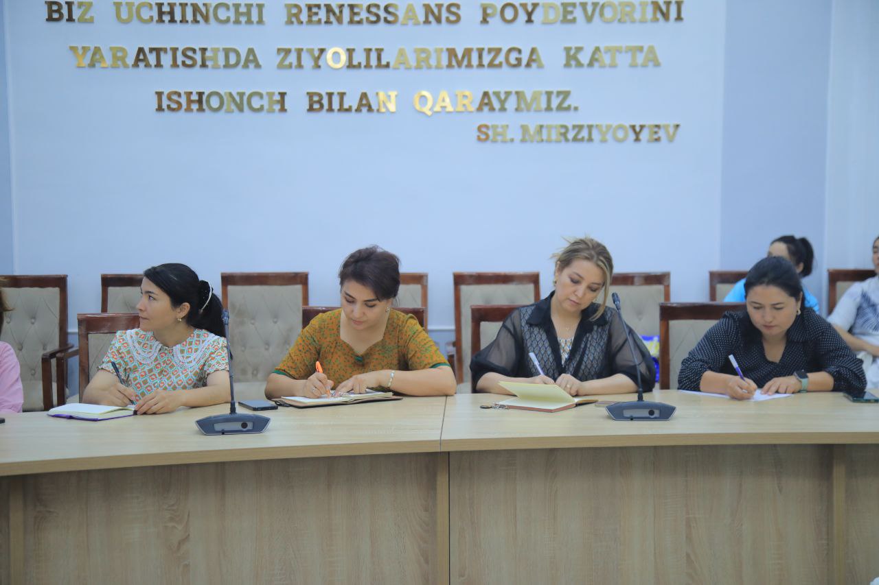 NamDPI rahbar va xodimlari hamda professor-oʻqituvchilari "Siyosiy-ma’rifat soati"da ishtirok etdi.