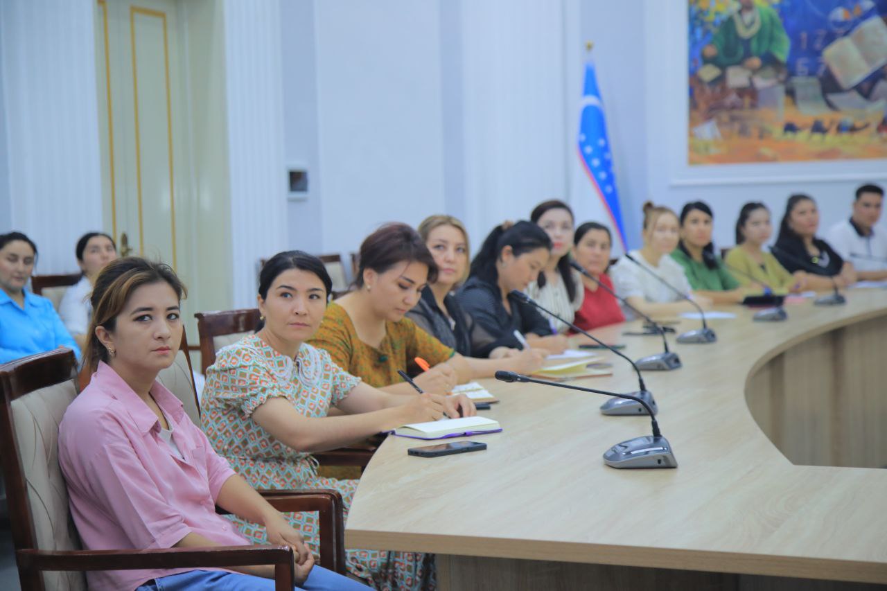 NamDPI rahbar va xodimlari hamda professor-oʻqituvchilari "Siyosiy-ma’rifat soati"da ishtirok etdi.