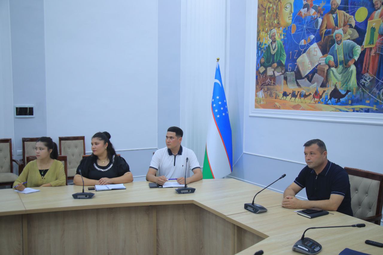 NamDPI rahbar va xodimlari hamda professor-oʻqituvchilari "Siyosiy-ma’rifat soati"da ishtirok etdi.