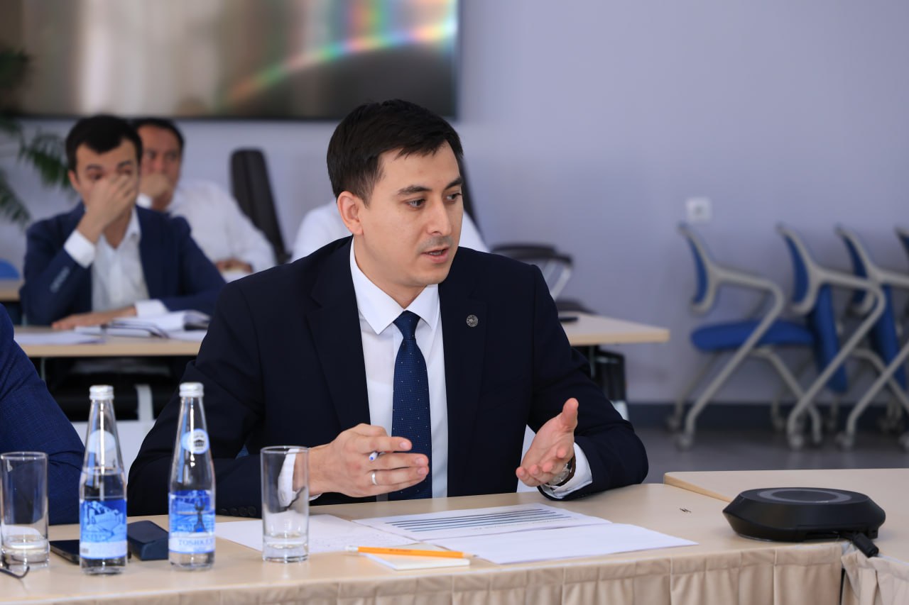 Oliy taʼlim tizimida taʼlim sifati va ilm-fanni takomillashtirish boʻyicha takliflar muhokama qilindi