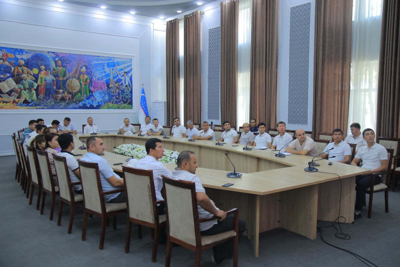 NamDPI rahbar va xodimlari hamda professor-oʻqituvchilari navbatdagi "Siyosiy-ma’rifat soati"da ishtirok etdi.