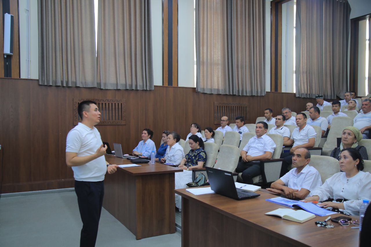 NamDPIda “Mezonlarga asoslangan baholash” mavzusidagi seminar-treninglar yakunlandi