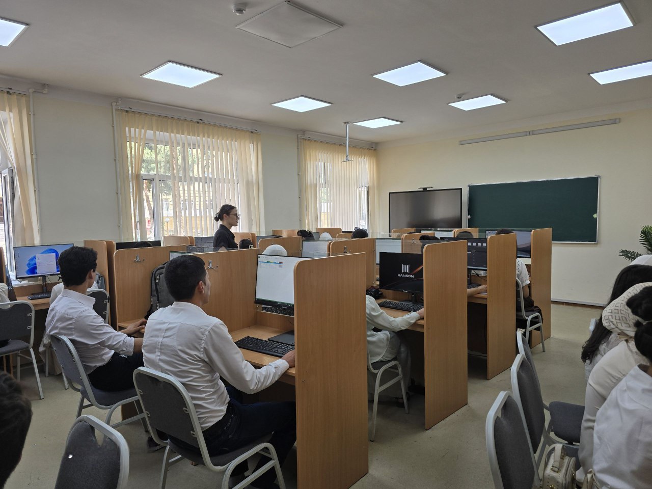 Namangan davlat pedagogika institutida “Dolzarb 90 kun” loyihasi doirasida fan to‘garaklari faoliyati davom etmoqda.