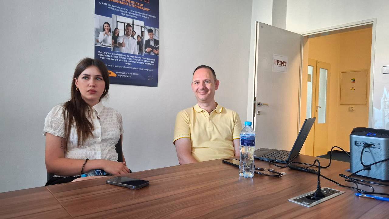 Chexiya Tabiiy fanlar universiteti rektoridan NamDPI professor-o‘qituvchilari uchun mahorat darsi