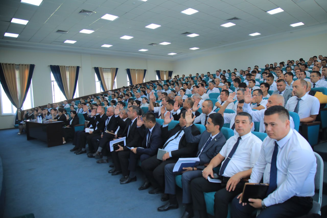 Namangan davlat pedagogika institutida oʻtkazilgan  2025/2026-o‘quv yilining 1-sonli kengaytirilgan yigʻilishi doirasida kun tartibidagi quyidagi rejalar koʻrib chiqilib, kengash a'zolari bilan tahlil qilindi.