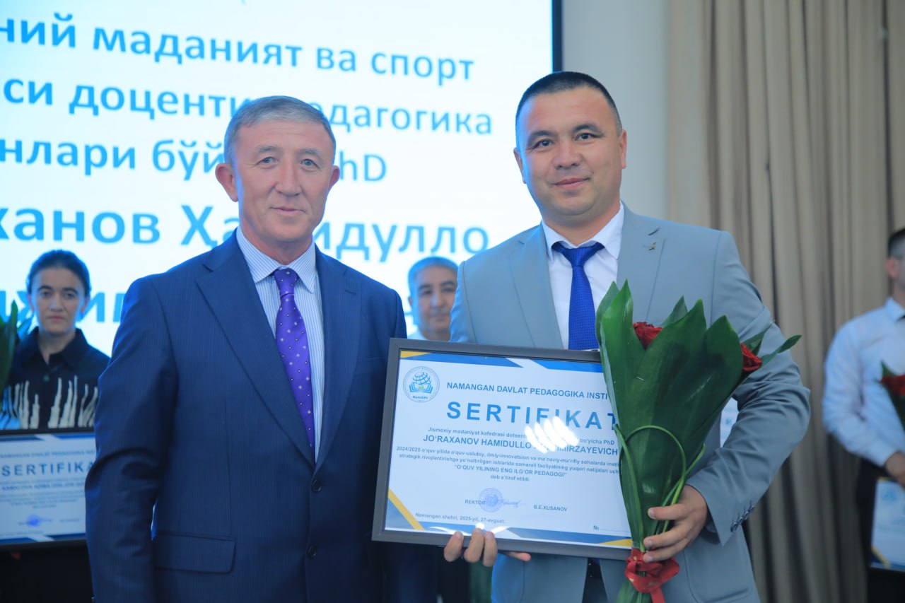 O‘quv yilining eng ilg‘or pedagogi