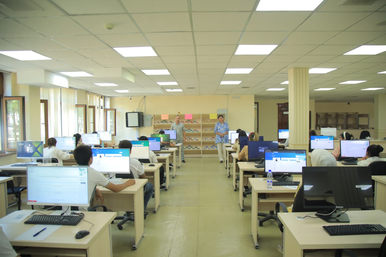 Namangan davlat pedagogika institutida akademik litsey o‘qituvchiligi uchun nomzodlar o‘rtasida saralash test imtihoni bo‘lib o‘tdi