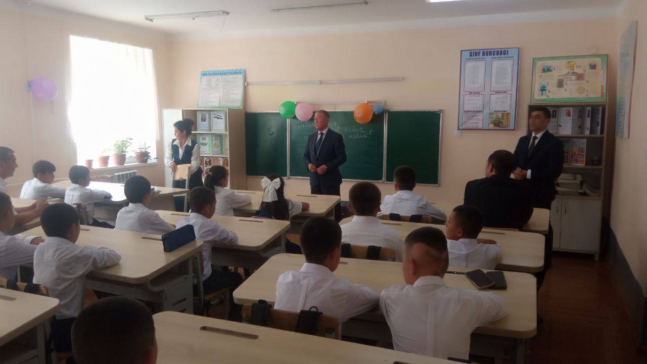 Bilimlar kunida ilk qo‘ng‘iroq yangradi