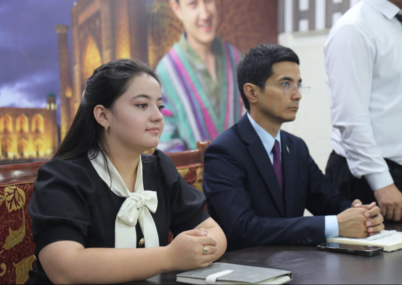 HUQUQIY BILIM — KELAJAK KAFOLOTI