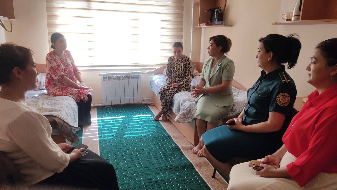 Talabalar turar joyiga tashrif