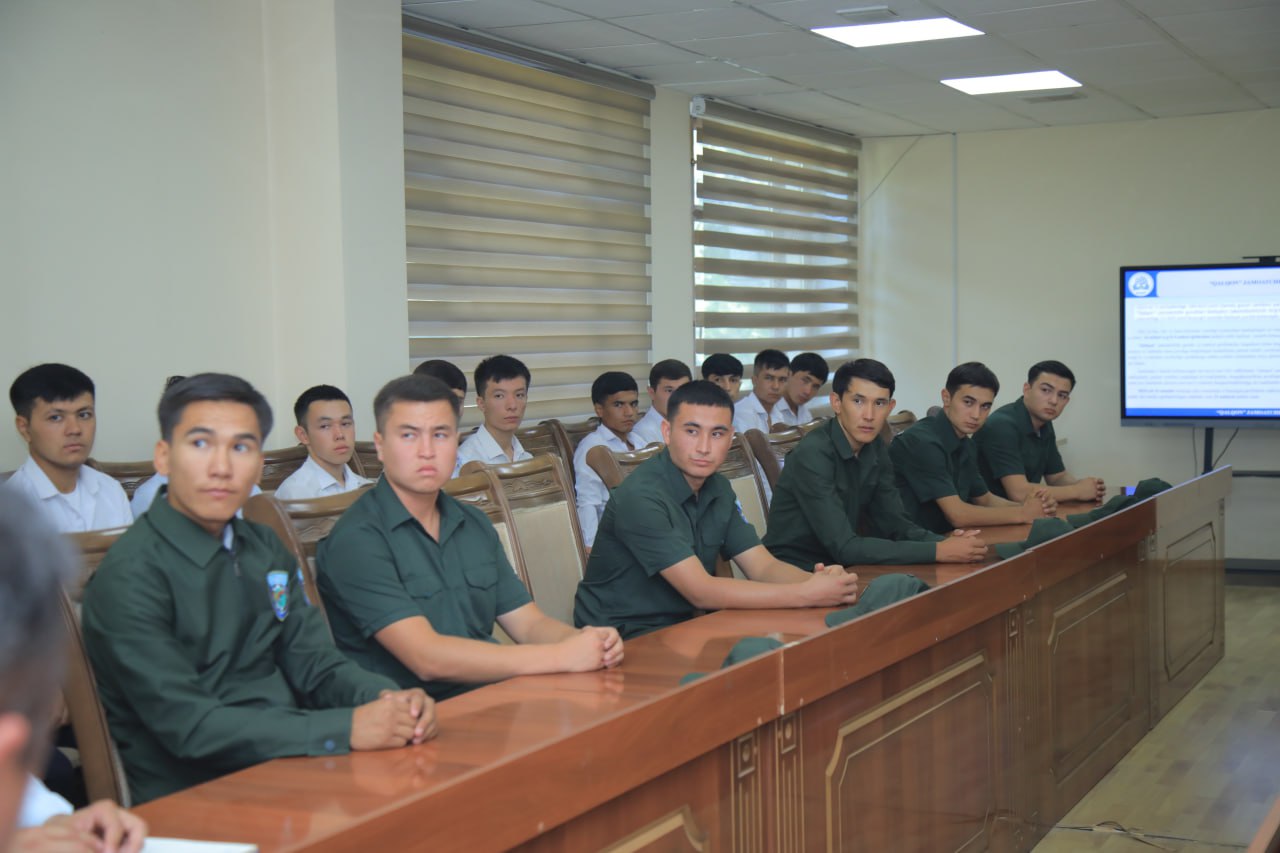 “Qalqon” jamoatchilik guruhi a’zolari bilan ochiq muloqot o‘tkazildi