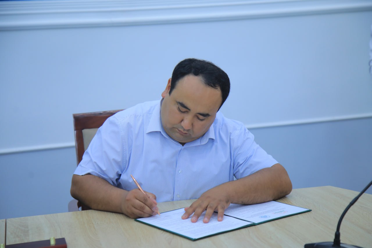 NamDPI va Turizm boshqarmasi o‘rtasida hamkorlik memorandumi imzolandi