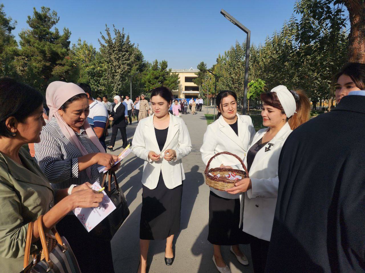 “Ustozlarga ehtirom”