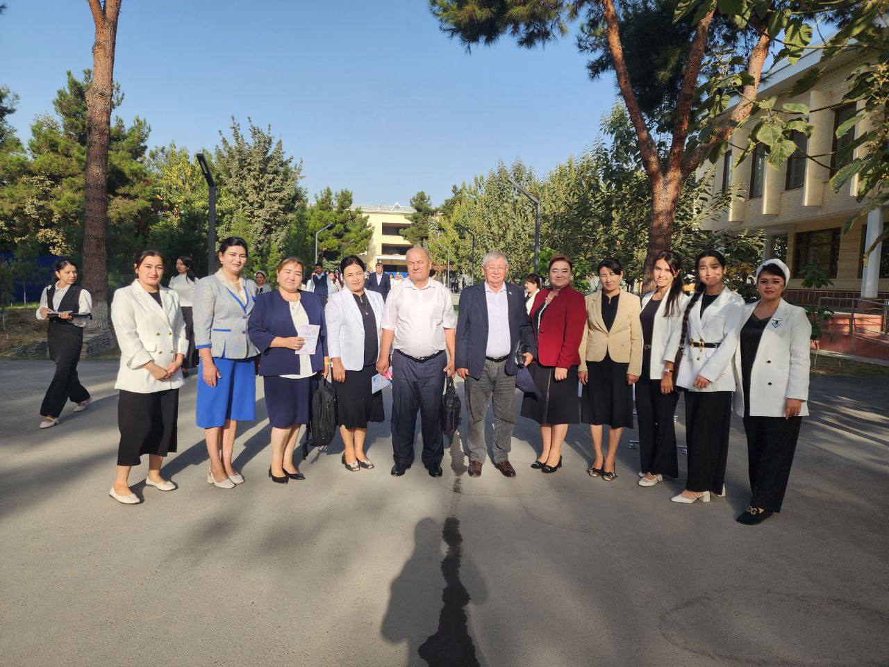 “Ustozlarga ehtirom”