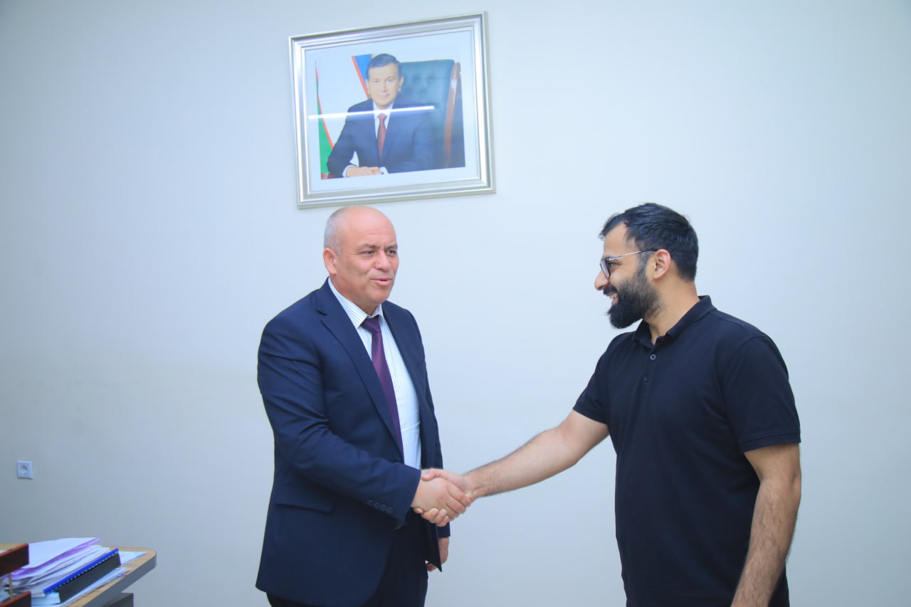 Pokistonlik Mukhammad Wasif Khan NamDPIda dars beradi