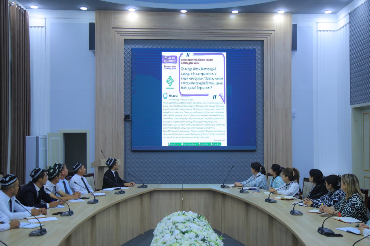 Siyosiy-ma’rifat soati