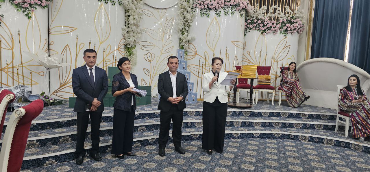 Tabriknomalar o'z egalariga yetkazildi