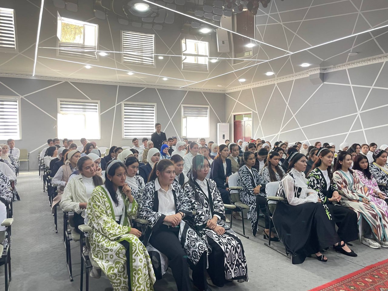 "Ilmiy tadqiqot va innovatsiya" mavzusida navbatdagi seminar-trening tashkil etildi.
