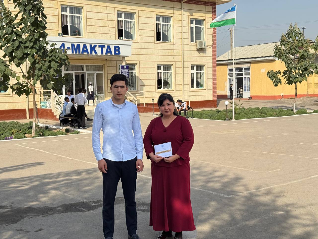 1-oktabr – O‘qituvchi va murabbiylar kuni.