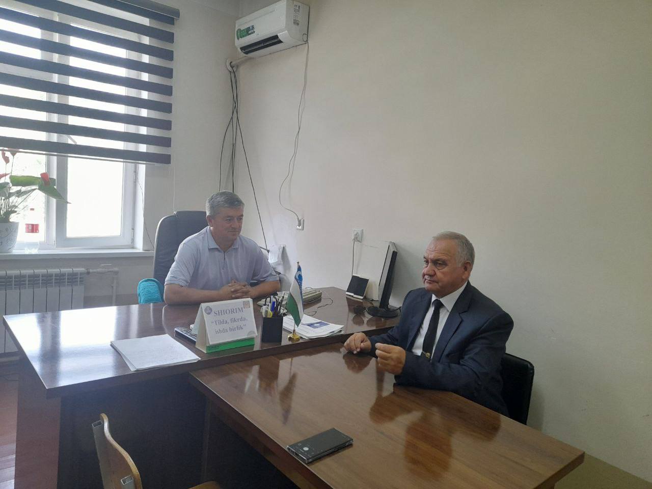 1-oktabr – O‘qituvchi va murabbiylar kuni.