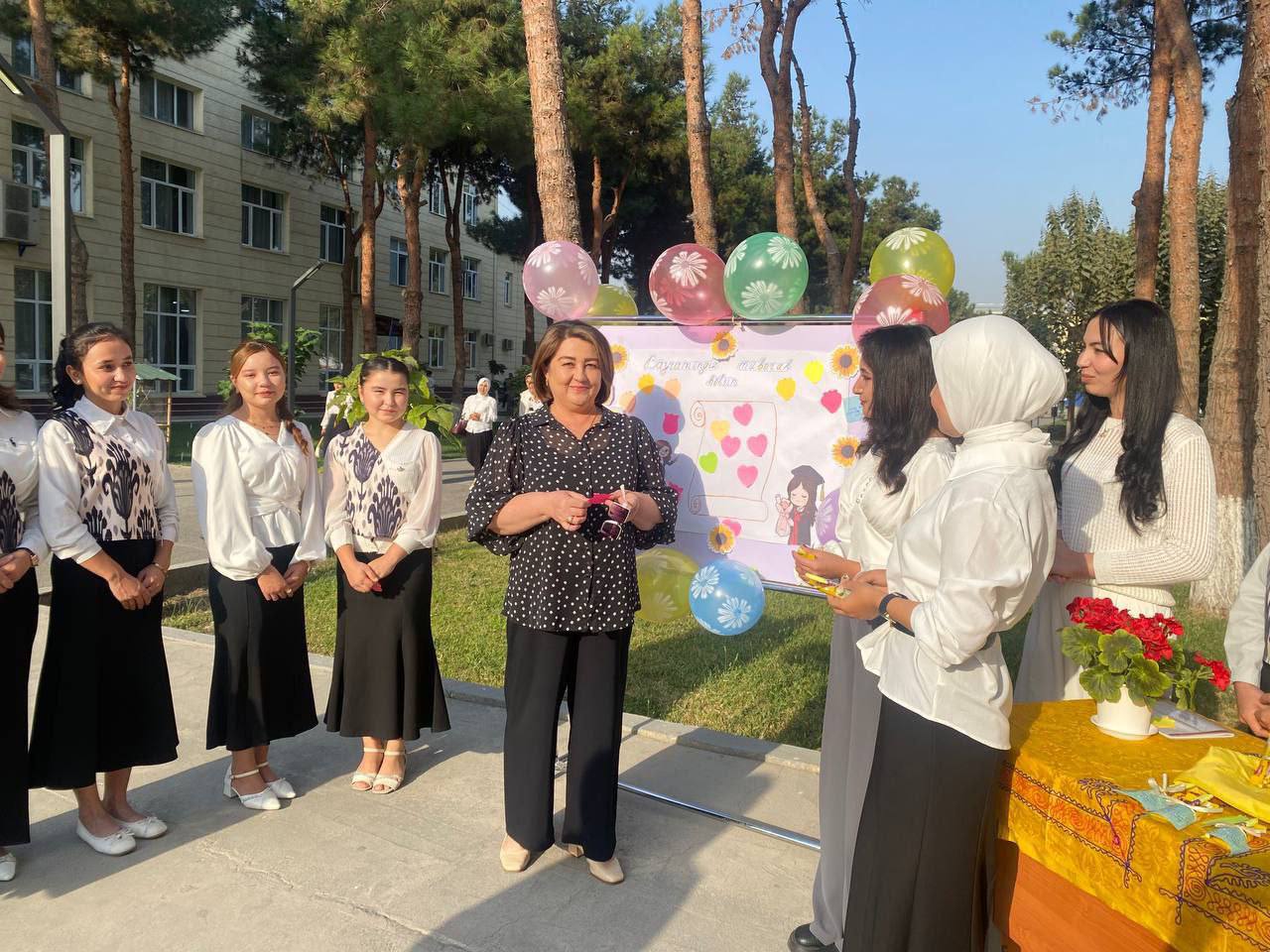 “Ustoz hayot bogʻboni”